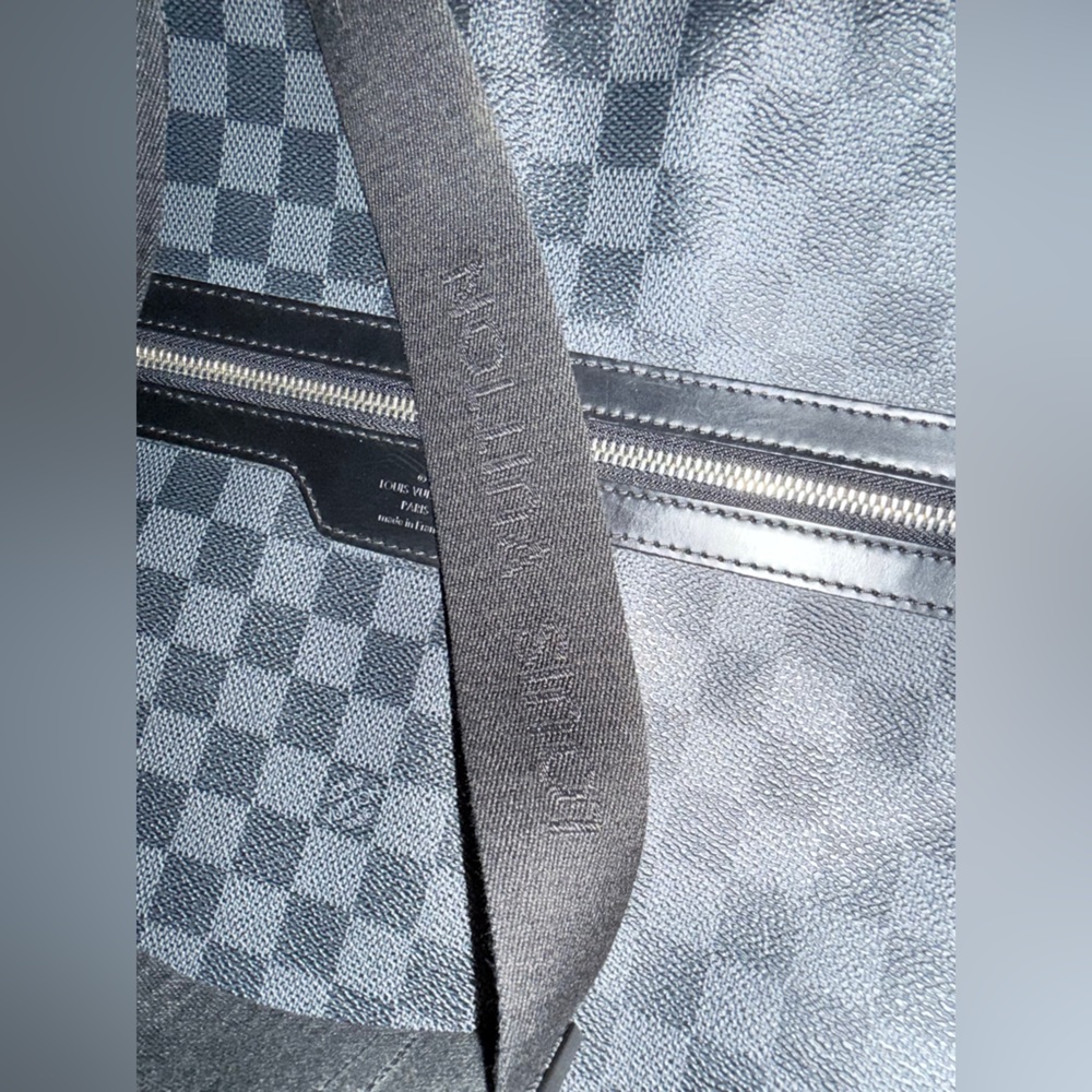 Louis Vuitton Damier Graphite Mick GM - Picture 15 of 15